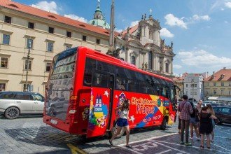 Recorrido en autobús por la ciudad de Praga - Ticket 48 horas