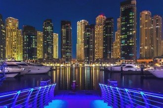 Dubai Marina: Dhow Cruise with Dinner