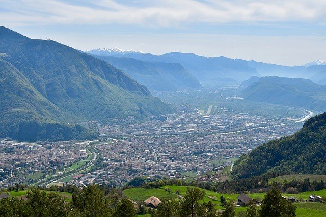Tour de Bolzano con guía privado disponible durante 2 horas