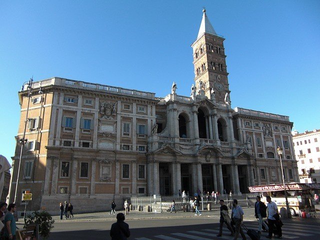 Lorenzo Bernini tour with Private Guide available 3 hours