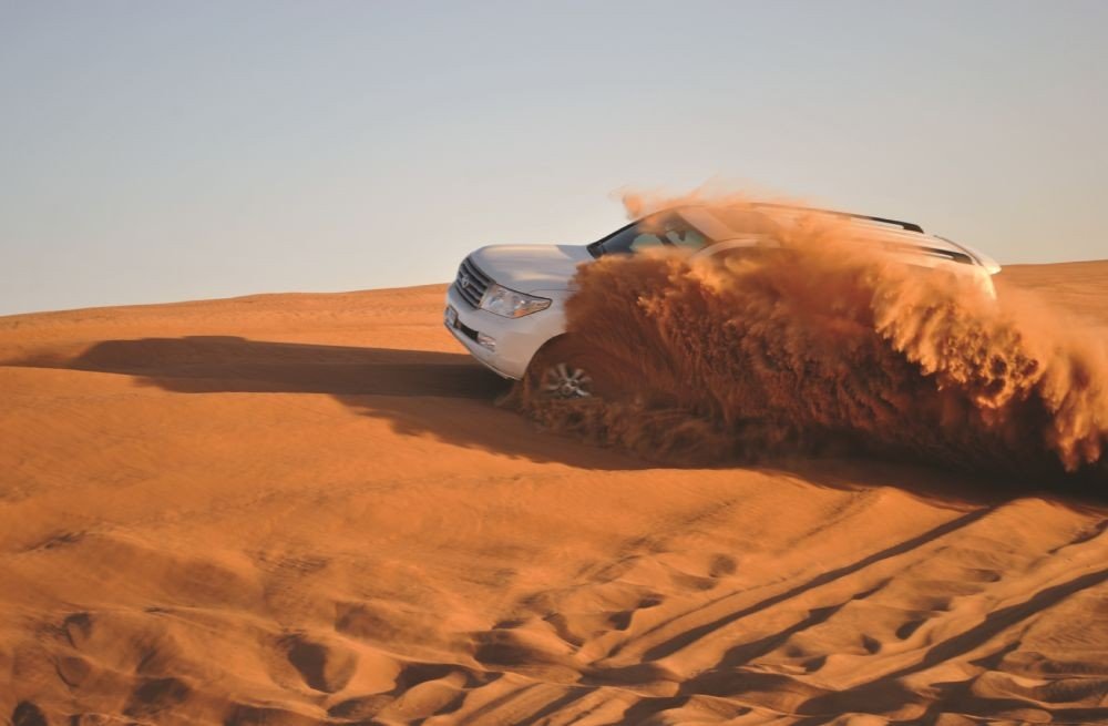 Dubai Desert Safari with 4X4 car