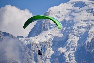 Excursion d'une journée à Chamonix Mont Blanc, téléphérique de l'Aiguille du Midi et parapente au départ de Genève