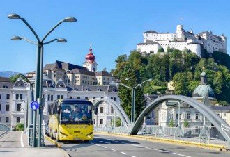 Salzburg city tour by hop-on hop-off bus - 24 hour ticket