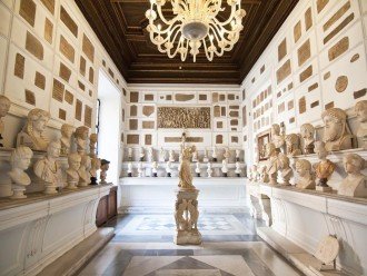 Experiencia en los Museos Capitolinos: visita guiada al Coliseo y al Foro Romano