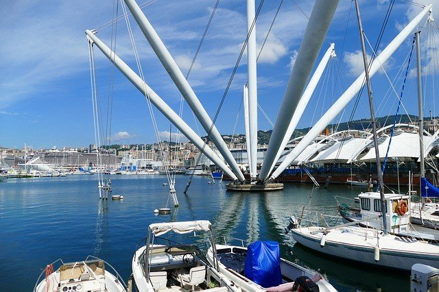 Tour of Genoa with Private Guide available 3 hours