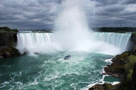 Circuit de 5 jours aux chutes du Niagara - Toronto - Les Mille-Îles - Philadelphie - Washington et le comté d'Amish au départ de